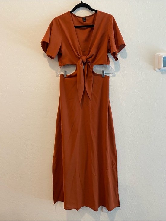 SHEIN Dresses & Skirts - SHEIN Tie-Front Rust Midi Dress